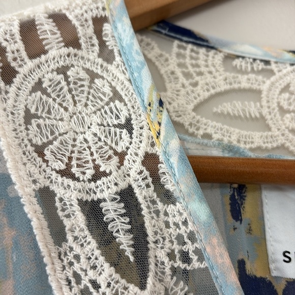 Anthropologie Sloane Rouge Abstract Patterned Kimono Lace Detail Sleeves M/L - Picture 4 of 8